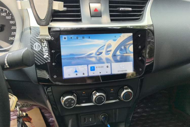 Used Nissan Sylphy 2021 Classic 1.6XL CVT Luxury Edition Audio And AC Panel