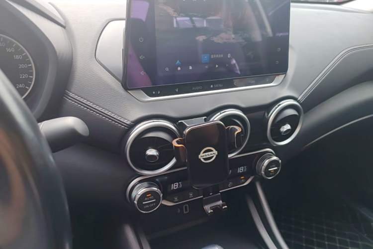 Used Nissan Sylphy 2021 1.6L XL CVT Enjoyment Edition Audio And AC Panel
