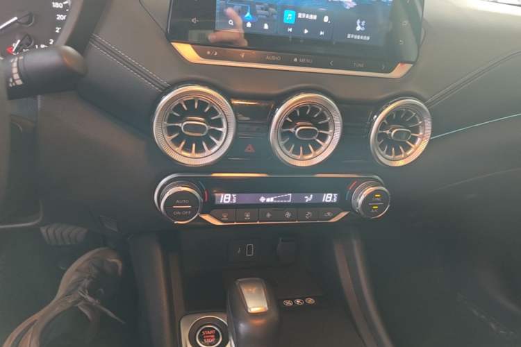 Used Nissan Sylphy 2021 1.6L XL CVT Enjoyment Edition Audio And AC Panel
