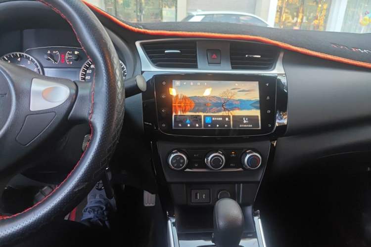 Used Nissan Sylphy 2021 Classic 1.6XL CVT Luxury Edition Audio And AC Panel