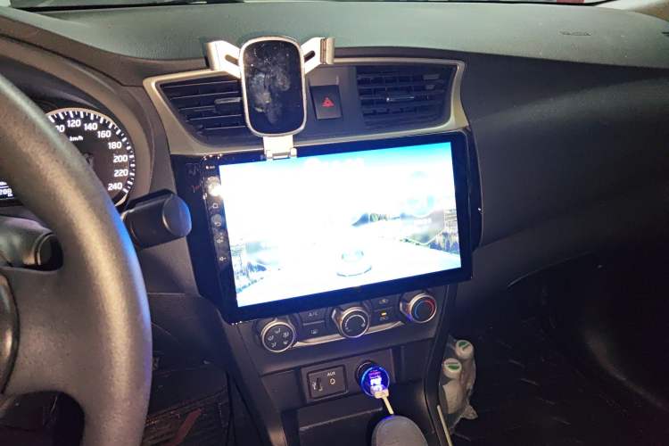 Used Nissan Sylphy 2021 Classic 1.6XE CVT Comfort Edition Audio And AC Panel