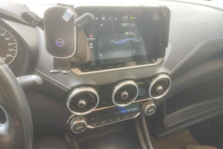 Used Nissan Sylphy 2021 1.6L XL CVT Enjoyment Edition Audio And AC Panel