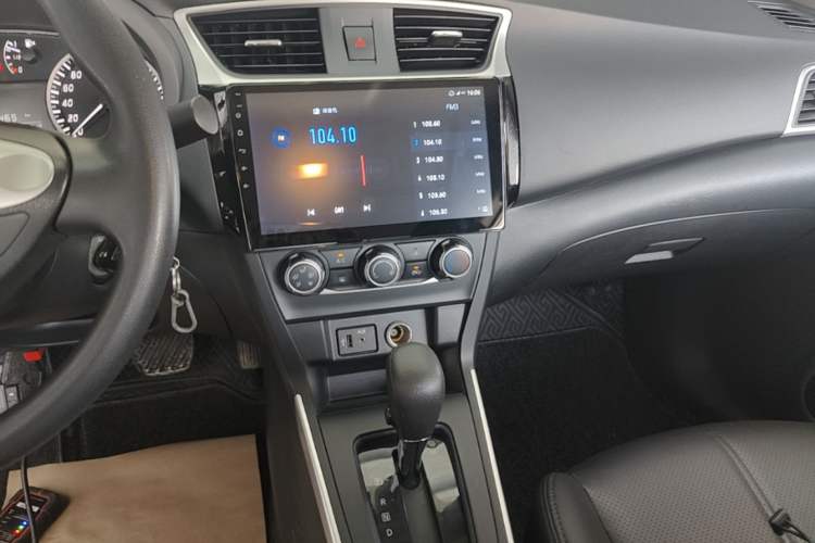 Used Nissan Sylphy 2021 Classic 1.6XE CVT Comfort Edition Audio And AC Panel