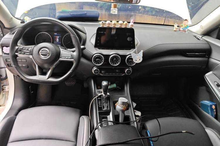 Used Nissan Sylphy 2021 1.6L XL CVT Enjoyment Edition Center Console