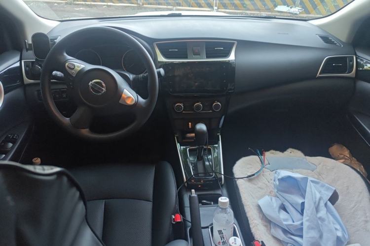 Used Nissan Sylphy 2021 Classic 1.6XL CVT Luxury Edition Center Console