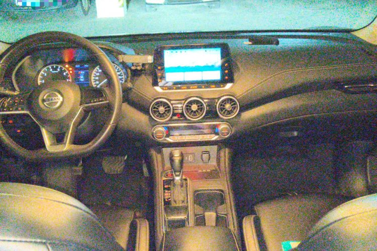 Used Nissan Sylphy 2021 1.6L XL CVT Enjoyment Edition Center Console