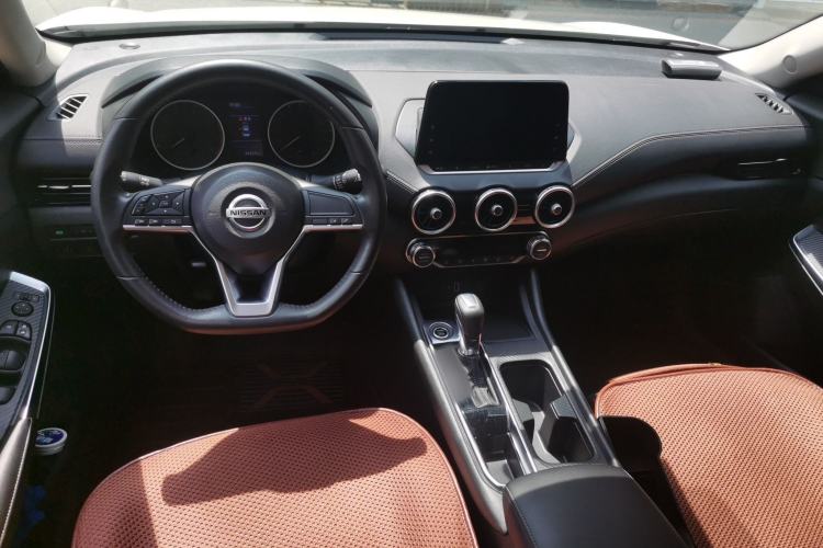 Used Nissan Sylphy 2021 1.6L XL CVT Enjoyment Edition Center Console