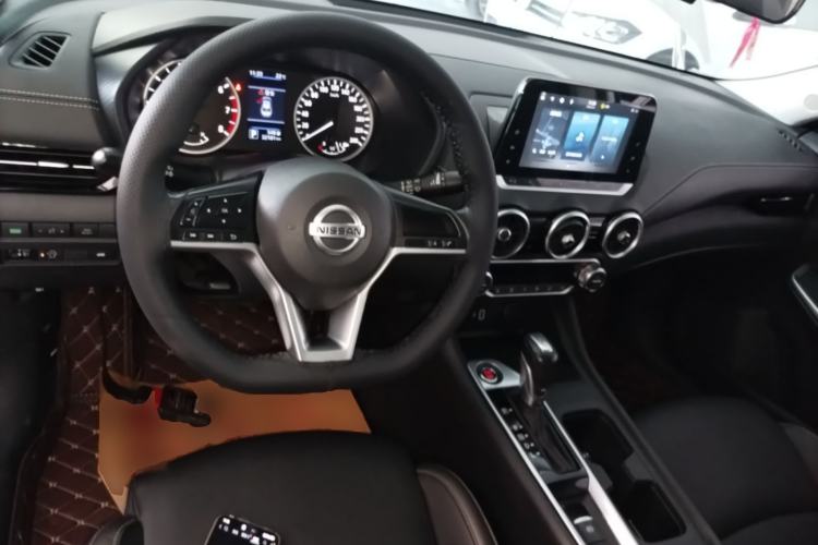Used Nissan Sylphy 2021 1.6L XL CVT Enjoyment Edition Center Console