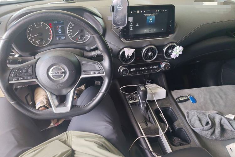 Used Nissan Sylphy 2021 1.6L XL CVT Enjoyment Edition Center Console