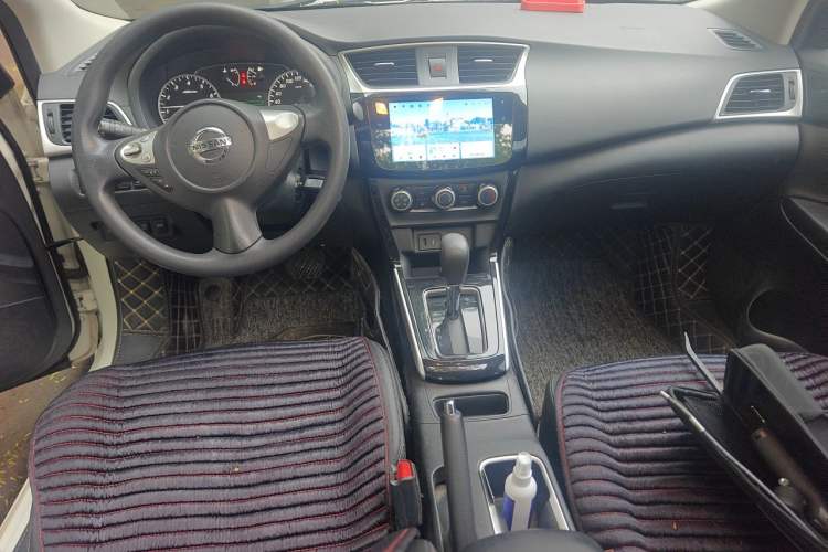 Used Nissan Sylphy 2021 Classic 1.6XL CVT Luxury Edition Center Console