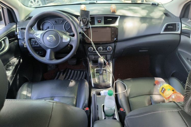 Used Nissan Sylphy 2021 Classic 1.6XL CVT Luxury Edition Center Console