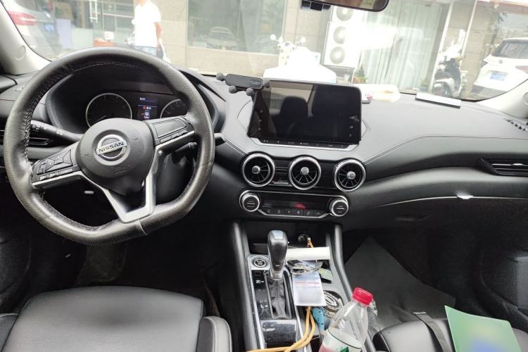 Used Nissan Sylphy 2021 1.6L XL CVT Enjoyment Edition Center Console