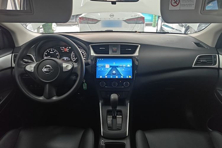 Used Nissan Sylphy 2021 Classic 1.6XE CVT Exclusive Edition Center Console