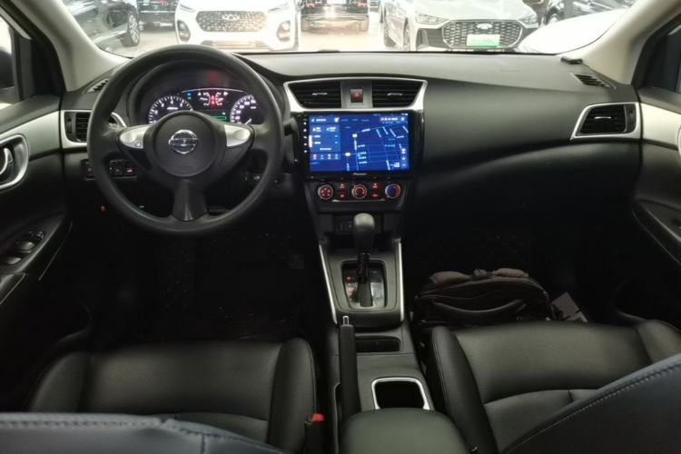 Used Nissan Sylphy 2021 Classic 1.6XE CVT Comfort Edition Center Console