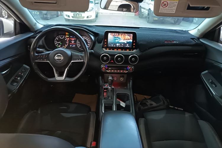 Used Nissan Sylphy 2021 1.6L XL CVT Enjoyment Edition Center Console
