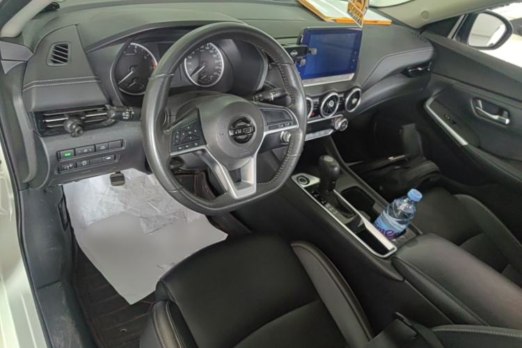 Used Nissan Sylphy 2021 1.6L XL CVT Enjoyment Edition Center Console