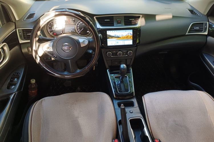 Used Nissan Sylphy 2021 Classic 1.6XL CVT Luxury Edition Center Console