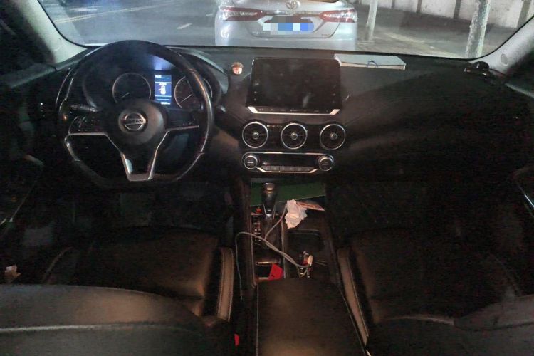 Used Nissan Sylphy 2021 1.6L XL CVT Enjoyment Edition Center Console