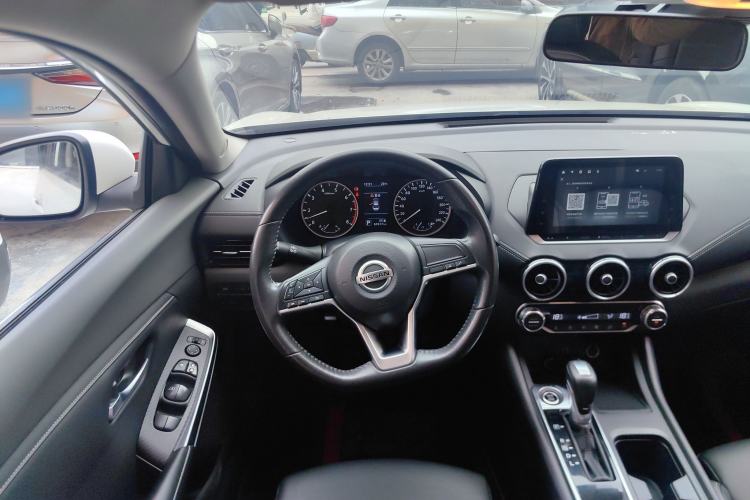 Used Nissan Sylphy 2021 1.6L XL CVT Enjoyment Edition Center Console