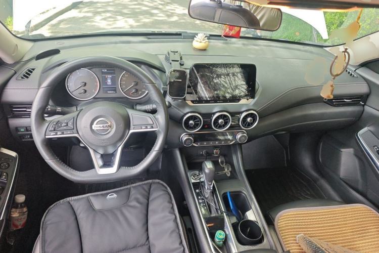 Used Nissan Sylphy 2021 1.6L XL CVT Enjoyment Edition Center Console