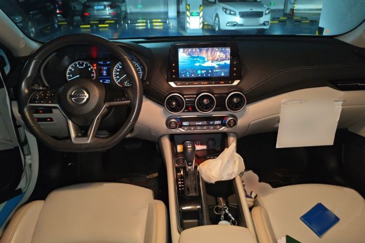 Used Nissan Sylphy 2021 1.6L XL CVT Enjoyment Edition Center Console