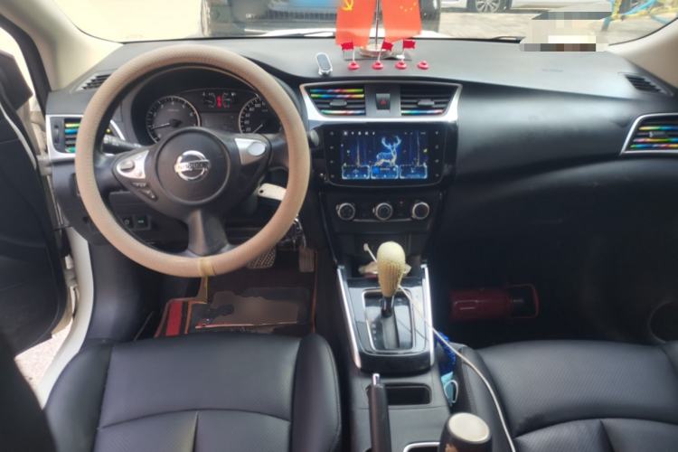Used Nissan Sylphy 2021 Classic 1.6XL CVT Luxury Edition Center Console