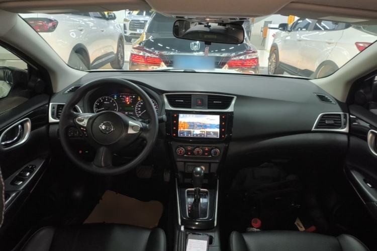 Used Nissan Sylphy 2021 Classic 1.6XL CVT Luxury Edition Center Console
