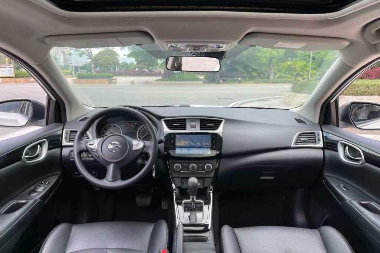 Used Nissan Sylphy 2021 Classic 1.6XL CVT Luxury Edition Center Console