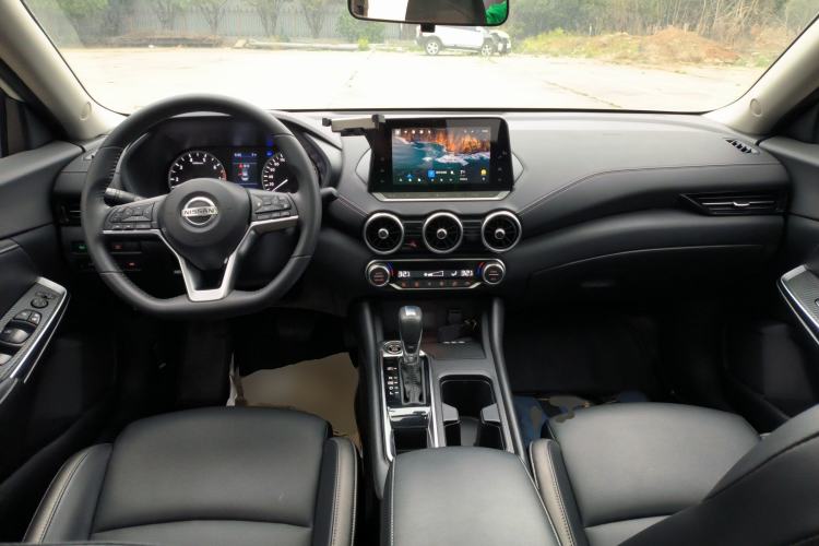Used Nissan Sylphy 2021 1.6L XL CVT Enjoyment Edition Center Console