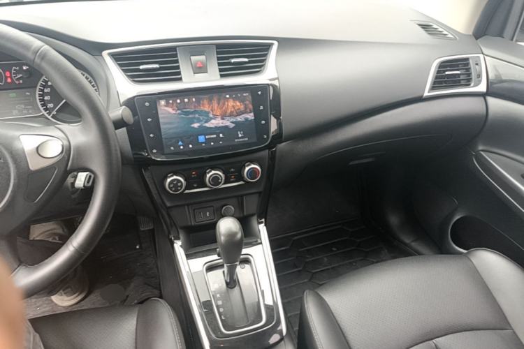 Used Nissan Sylphy 2021 Classic 1.6XL CVT Luxury Edition Center Console