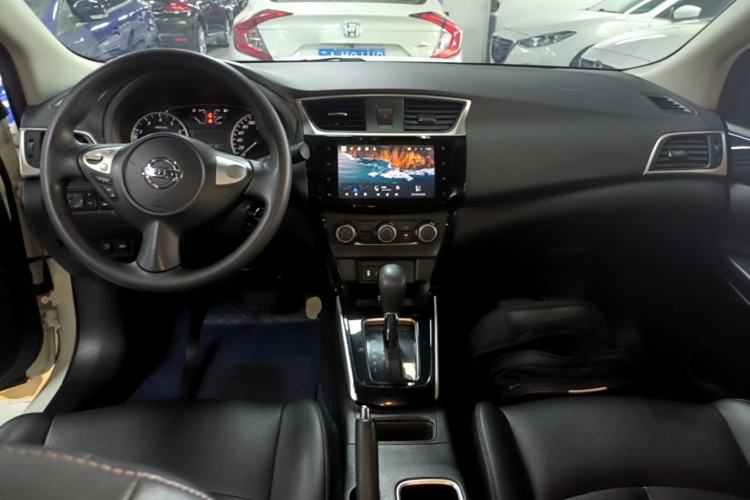 Used Nissan Sylphy 2021 Classic 1.6XL CVT Luxury Edition Center Console