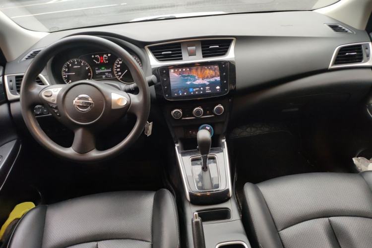 Used Nissan Sylphy 2021 Classic 1.6XL CVT Luxury Edition Center Console