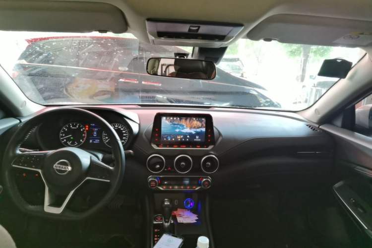 Used Nissan Sylphy 2021 1.6L XL CVT Enjoyment Edition Center Console