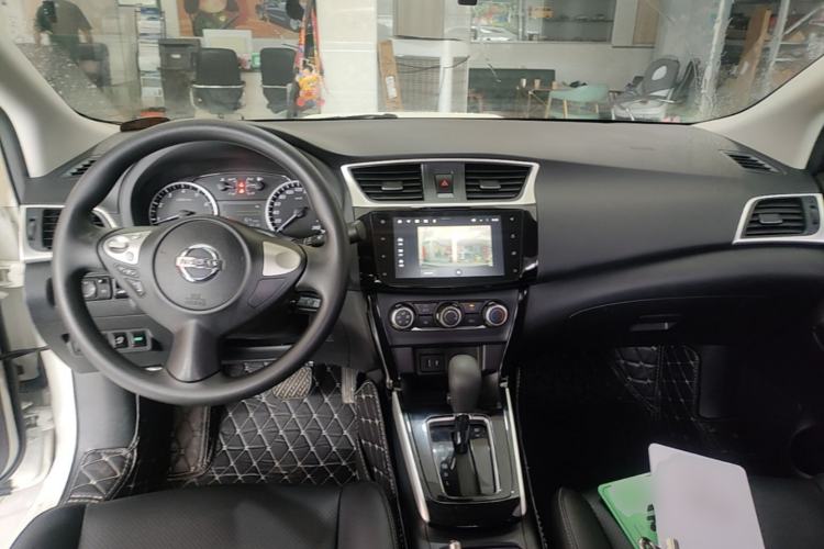 Used Nissan Sylphy 2021 Classic 1.6XL CVT Luxury Edition Center Console