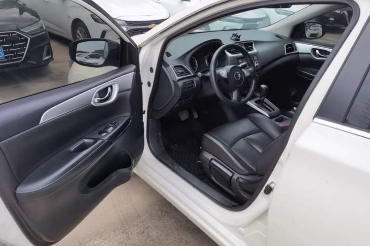 Used Nissan Sylphy 2021 Classic 1.6XE CVT Comfort Edition Driver Seat