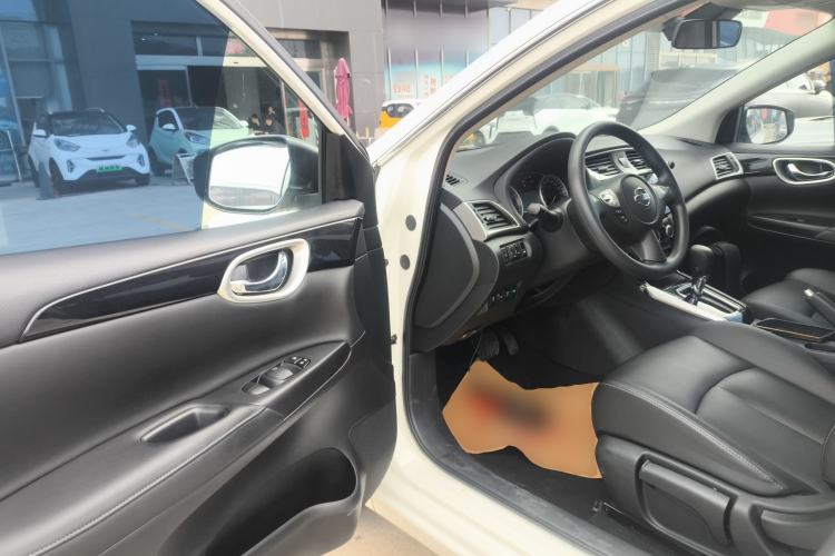 Used Nissan Sylphy 2021 Classic 1.6XL CVT Luxury Edition Driver Seat
