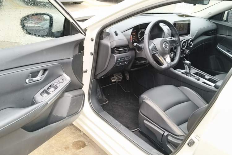 Used Nissan Sylphy 2021 1.6L XL CVT Enjoyment Edition Driver Seat