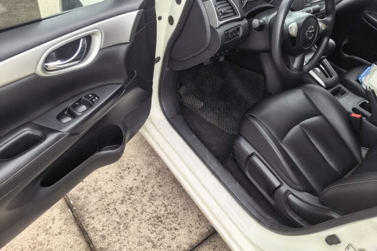 Used Nissan Sylphy 2021 Classic 1.6XE CVT Comfort Edition Driver Seat