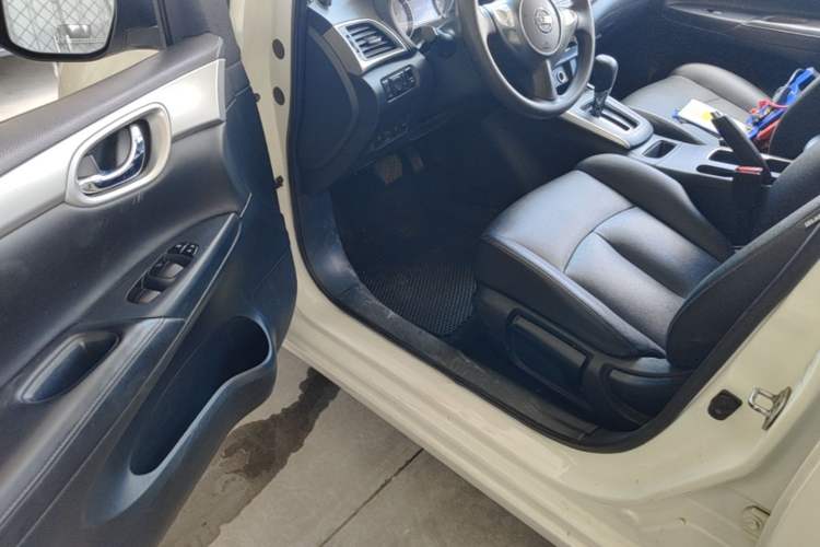 Used Nissan Sylphy 2021 Classic 1.6XE CVT Comfort Edition Driver Seat