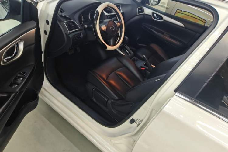 Used Nissan Sylphy 2021 Classic 1.6XE CVT Comfort Edition Driver Seat