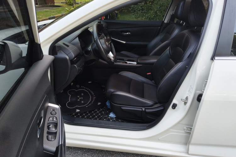 Used Nissan Sylphy 2021 1.6L XL CVT Enjoyment Edition Driver Seat
