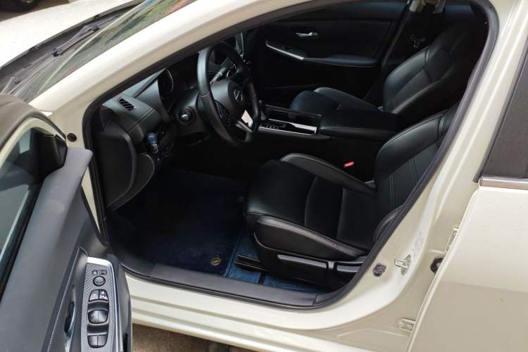 Used Nissan Sylphy 2021 1.6L XL CVT Enjoyment Edition Driver Seat