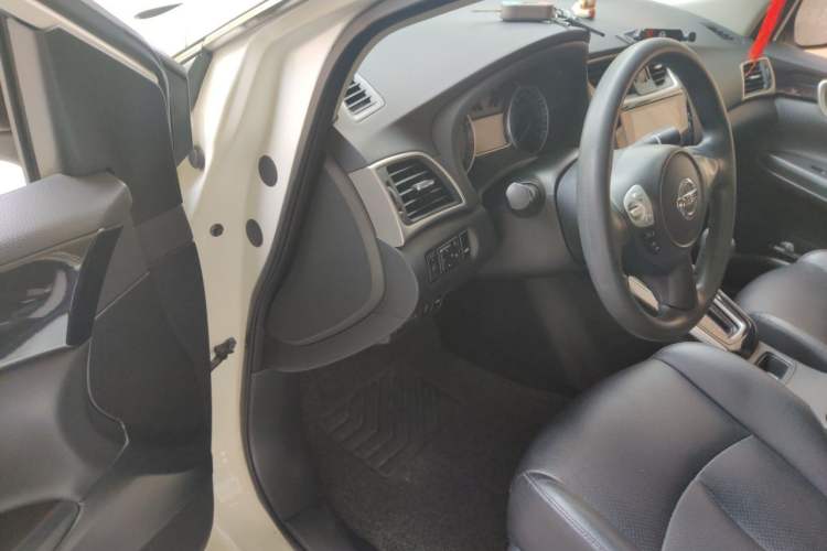 Used Nissan Sylphy 2021 Classic 1.6XE CVT Comfort Edition Driver Seat