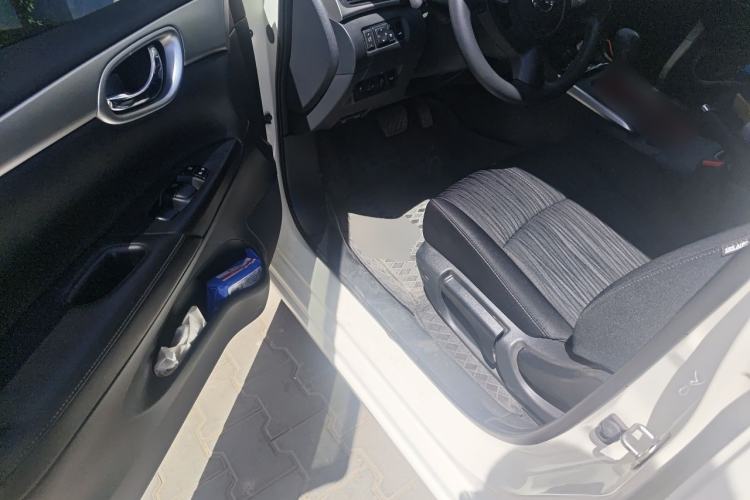 Used Nissan Sylphy 2021 Classic 1.6XE CVT Comfort Edition Driver Seat
