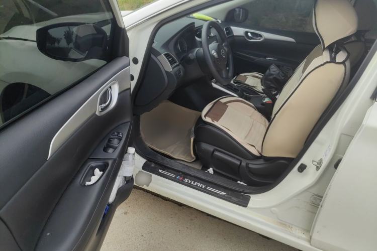 Used Nissan Sylphy 2021 Classic 1.6XE CVT Comfort Edition Driver Seat