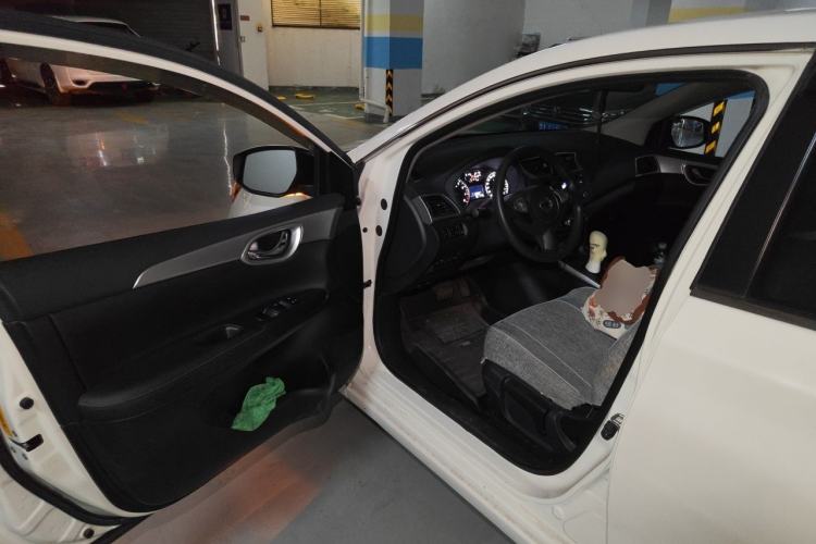 Used Nissan Sylphy 2021 Classic 1.6XE CVT Comfort Edition Driver Seat