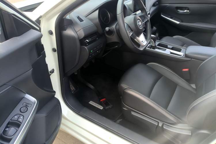 Used Nissan Sylphy 2021 1.6L XL CVT Enjoyment Edition Driver Seat
