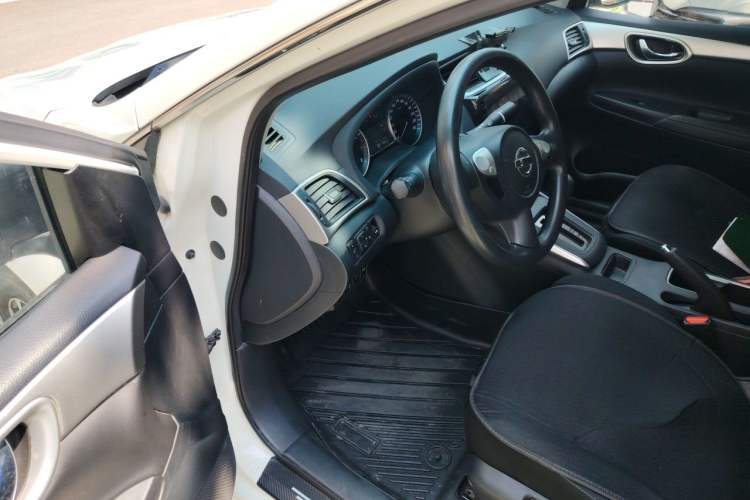 Used Nissan Sylphy 2021 Classic 1.6XE CVT Comfort Edition Driver Seat