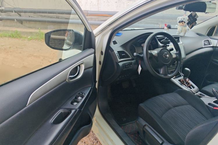 Used Nissan Sylphy 2021 Classic 1.6XE CVT Comfort Edition Driver Seat