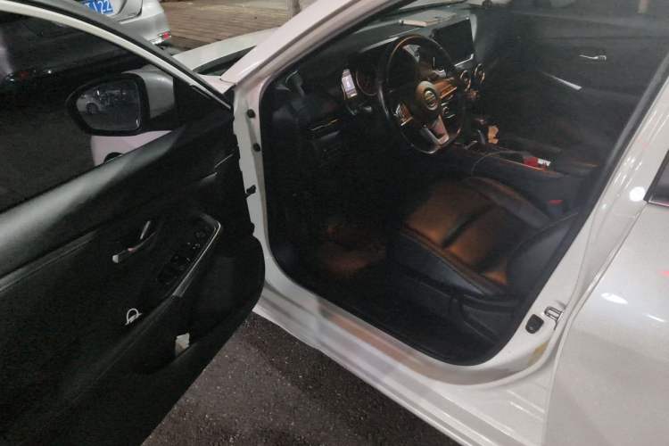 Used Nissan Sylphy 2021 1.6L XL CVT Enjoyment Edition Driver Seat